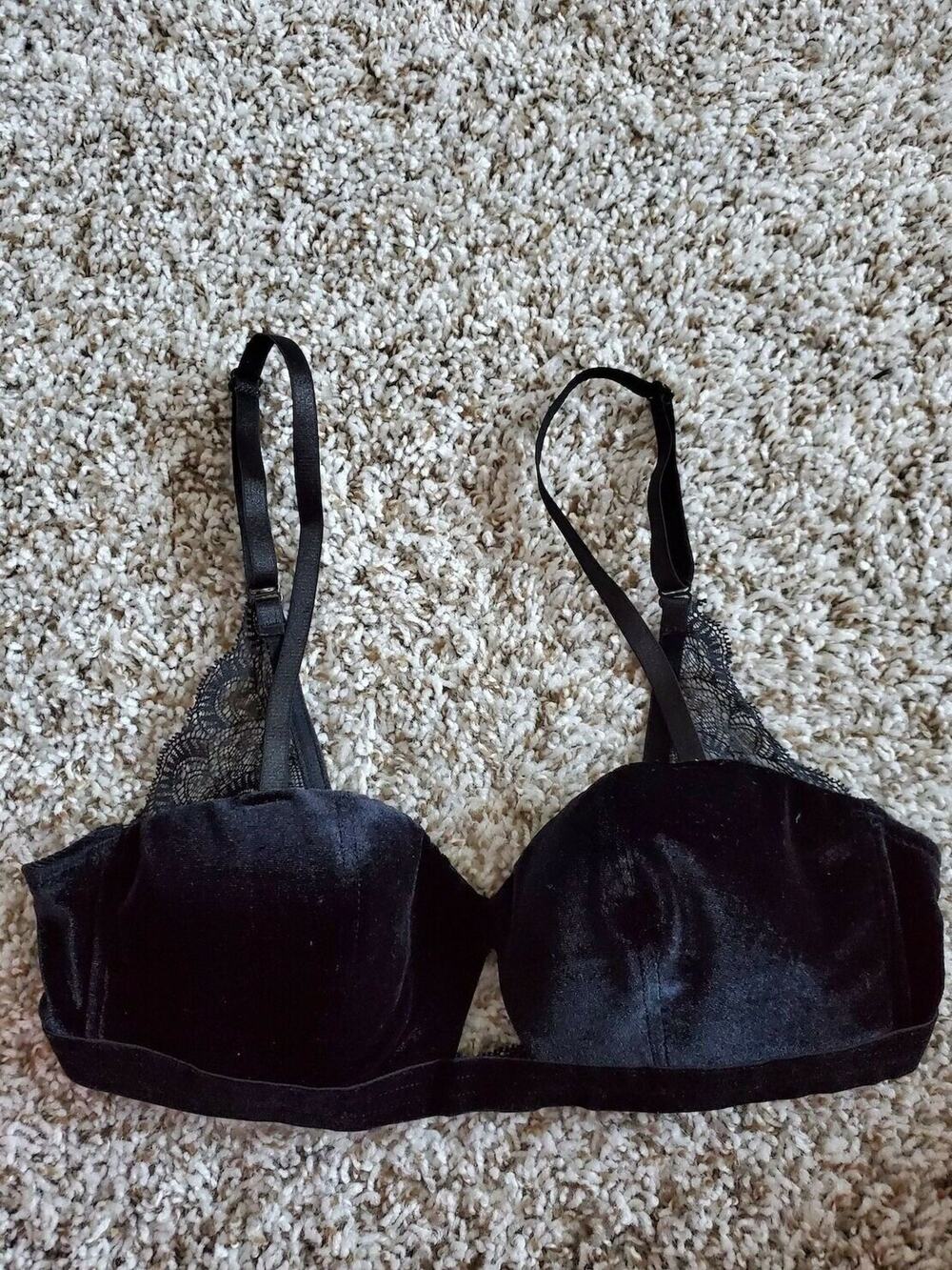 ABS Allen Schwartz Black velvet Wireless Padded Lace Bra, 34B